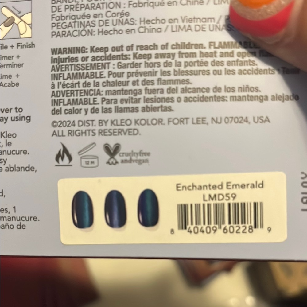 Enchanted Emerald Press-On Nails